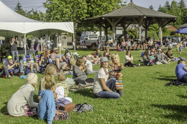 Image of the people of Ucluelet having a festival in the park